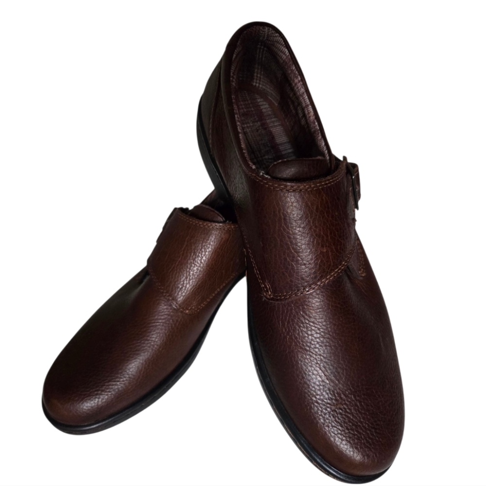 Eastland Anna Brown Slip-on Loafer Leather Shoes Womens Size 8.5 NWOT